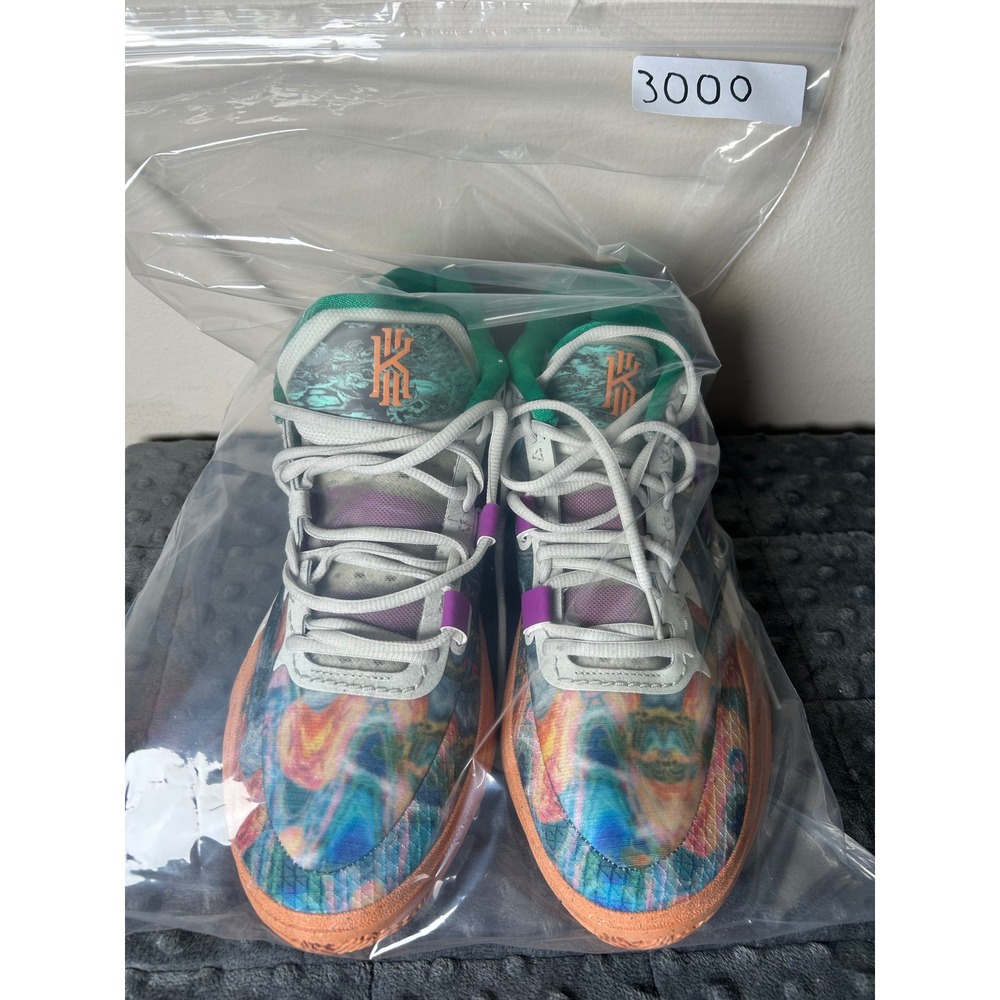 Nike Kyrie 8 Circle of Life Multi-Color Basketball Shoes DQ3840-001 Mens 11 - Picture 7 of 8